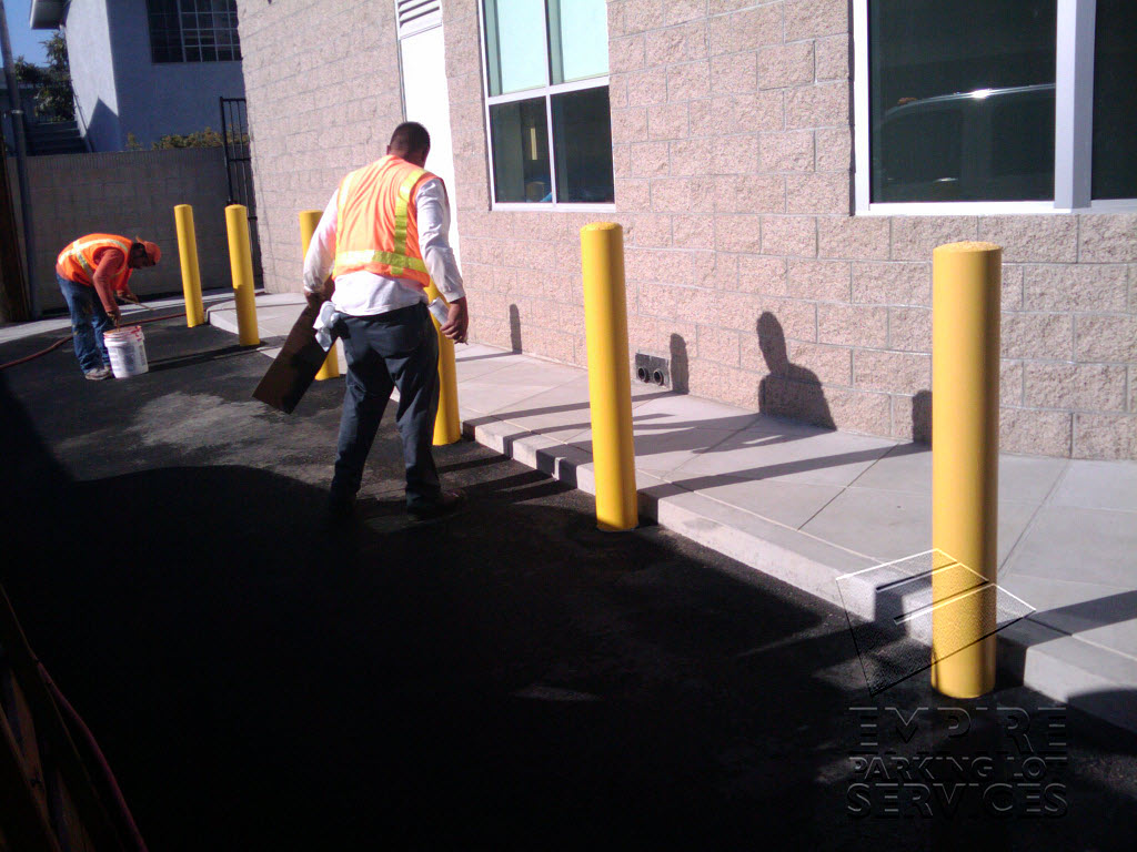 Santa Ana Steel Bollard Installation (2)